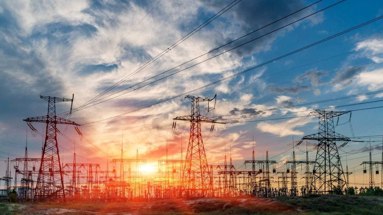 ورود ۱۳۷۰ مگاوات برق توسط صنایع معدنی به شبکه سراسری